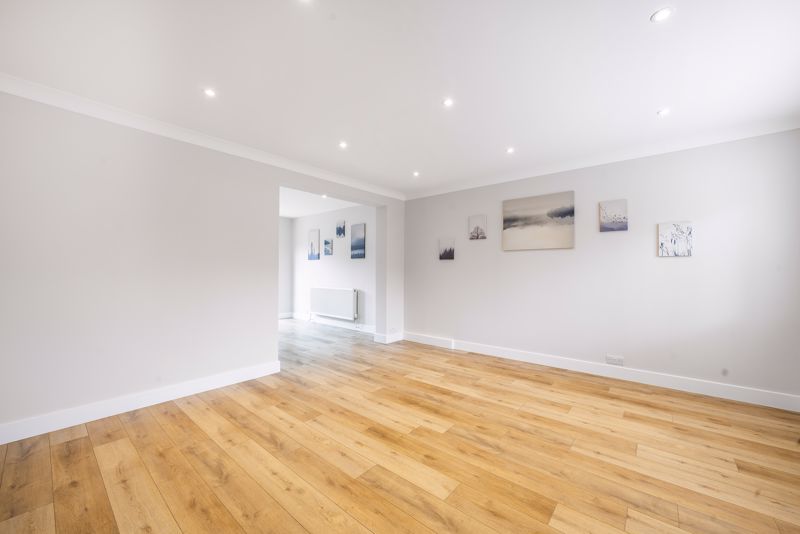 Living room- click for photo gallery